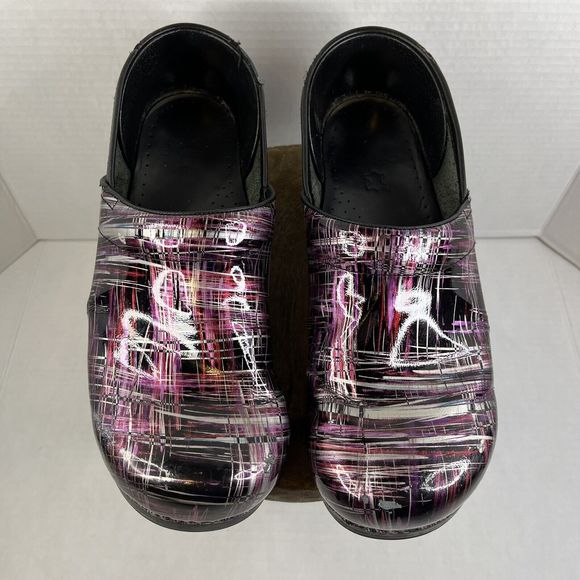 Women's Dansko Clogs - Comfortable Professional Shoes - Used 10.5-11 purple - Picture 4 of 13